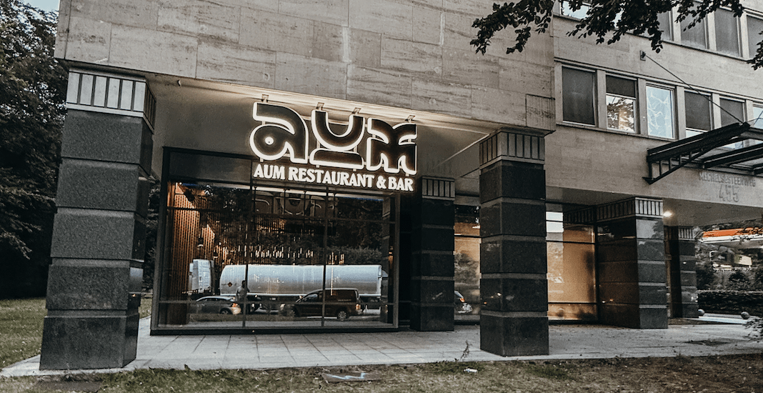 aum restaurant